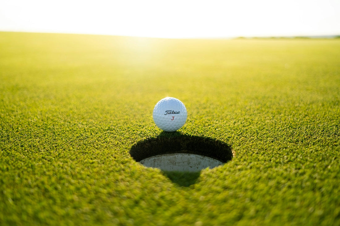Top Golf Related Christmas Gifts, From Gear to Golf Maps